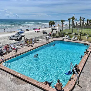 beachfront-daytona-studio-close-to-parks.thedaytonabeachhotels.com/